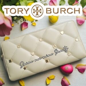 Tory Burch Lucky Symbols Quilted Zippie Wallet In "Soft Serve" (Cream W/gold)